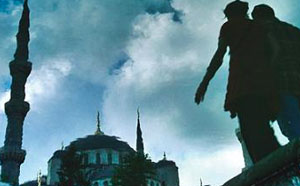 Turquía se convierte en el epicentro del espionaje en la novela de Joseph Kanon, ‘Estambul’
